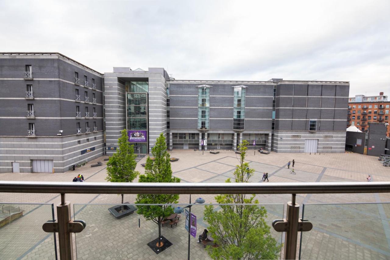 Cartier House At The Leeds Dock Apartment Exterior photo